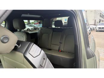 Land Rover Defender 3.0 D250 X-Dynamic SE 90 3dr Auto Diesel Estate