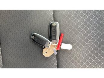Nissan Juke 1.6 Hybrid N-Connecta 5dr Auto Hybrid Hatchback