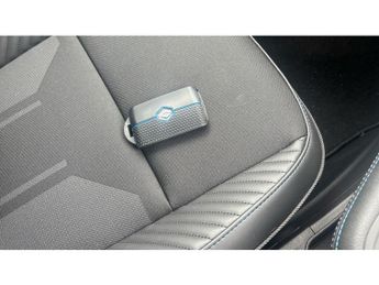 Renault Captur 1.8 E-Tech Full Hybrid 160 Esprit Alpine 5dr Auto Hybrid Hatchba