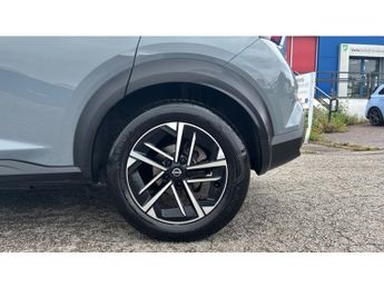 Nissan Juke 1.6 Hybrid N-Connecta 5dr Auto Hybrid Hatchback