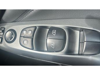 Nissan Juke 1.6 Hybrid N-Connecta 5dr Auto Hybrid Hatchback