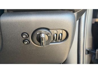 MINI Hatchback 1.5 Cooper II 5dr Auto Petrol Hatchback