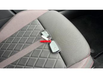 Skoda Octavia 2.0 TSI vRS 5dr DSG Petrol Hatchback