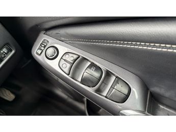 Nissan Juke 1.0 DiG-T 114 N-Connecta 5dr DCT Petrol Hatchback