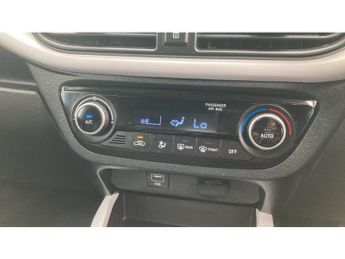 Hyundai i10 1.2 MPi Premium 5dr Auto Petrol Hatchback