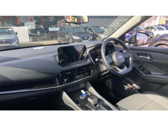 Nissan Qashqai 1.3 DiG-T MH 158 Premiere Edition 5dr Xtronic Petrol Hatchback