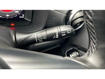 Nissan Juke 1.6 Hybrid Tekna 5dr Auto Hybrid Hatchback