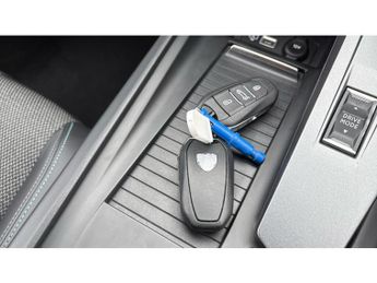 Peugeot 308 1.2 PureTech Allure Premium 5dr EAT8 Petrol Hatchback