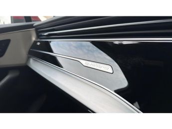 Audi Q7 45 TDI Quattro S Line 5dr Tiptronic Diesel Estate
