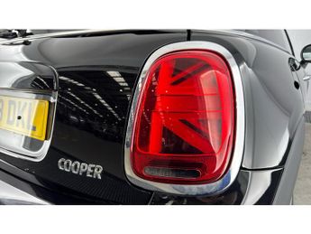 MINI Hatchback 1.5 Cooper II 3dr Auto Petrol Hatchback