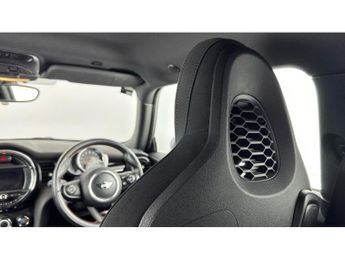 MINI Hatchback 1.5 Cooper II 3dr Auto Petrol Hatchback