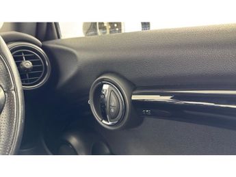 MINI Hatchback 1.5 Cooper II 3dr Auto Petrol Hatchback