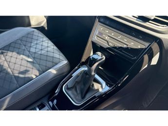 Volkswagen T-Roc 1.5 TSI R-Line 5dr DSG Petrol Hatchback