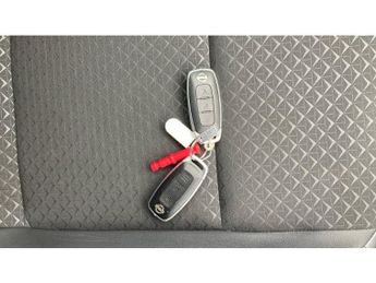 Nissan Juke 1.0 DiG-T 114 N-Connecta 5dr DCT Petrol Hatchback