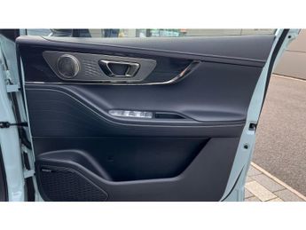 Omoda 5 150KW Noble 61kWh 5dr Auto Electric Estate