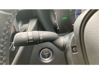 Toyota Corolla Petrol 1.8 VVT-i Hybrid Commercial Auto