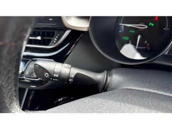 Toyota C-HR 1.8 Hybrid Dynamic 5dr CVT Hybrid Hatchback