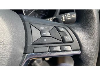 Nissan Juke 1.0 DiG-T 114 N-Connecta 5dr DCT Petrol Hatchback