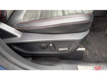 Ford Kuga 2.5 PHEV ST-Line Edition 5dr CVT Estate