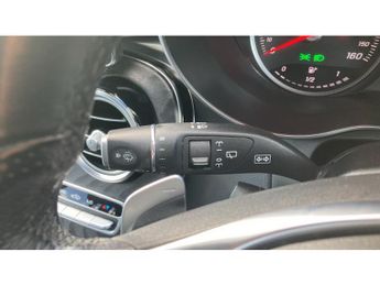 Mercedes-Benz GLC 250 4Matic AMG Line Premium Plus 5dr 9G-Tronic Petrol Estate