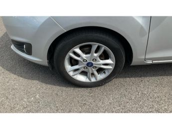 Ford Fiesta 1.0 EcoBoost Zetec 5dr Powershift Petrol Hatchback