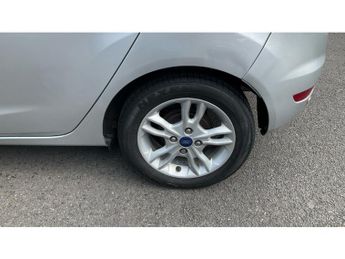 Ford Fiesta 1.0 EcoBoost Zetec 5dr Powershift Petrol Hatchback