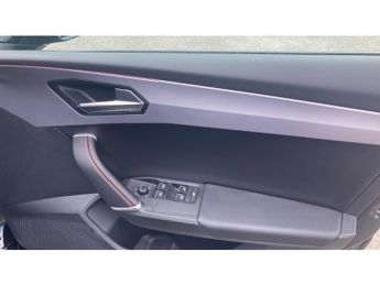 SEAT Leon 1.5 eTSI 115 FR Black Edition 5dr DSG [DAP] Petrol Estate