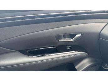 Hyundai TUCSON 1.6 TGDi 48V MHD Ultimate 5dr 2WD DCT Petrol Estate