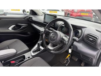 Toyota Yaris 1.5 Hybrid Design 5dr CVT Hybrid Hatchback