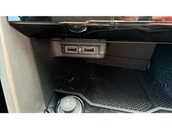 Volkswagen T-Roc 1.5 TSI EVO SE 5dr DSG Petrol Hatchback