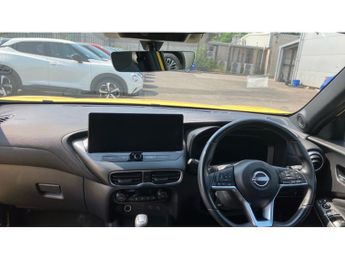 Nissan Juke 1.0 DiG-T N-Connecta 5dr DCT Petrol Hatchback