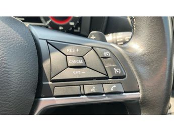 Nissan Juke 1.0 DiG-T N-Connecta 5dr DCT Petrol Hatchback