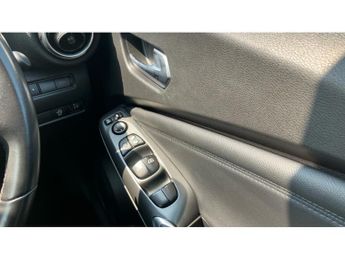 Nissan Juke 1.0 DiG-T N-Connecta 5dr DCT Petrol Hatchback