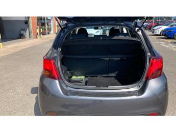 Toyota Yaris 1.33 VVT-i Icon 5dr CVT Petrol Hatchback