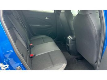 Nissan Juke 1.0 DiG-T N-Connecta 5dr DCT Petrol Hatchback