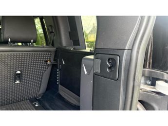 Land Rover Defender 3.0 D250 X-Dynamic S 110 5dr Auto Diesel Estate