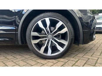 Volkswagen Tiguan 2.0 TDi 150 R-Line 5dr DSG Diesel Estate