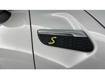 MINI Hatchback 135kW Cooper S Level 3 33kWh 3dr Auto Electric Hatchback