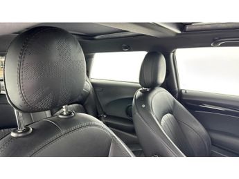 MINI Hatchback 135kW Cooper S Level 3 33kWh 3dr Auto Electric Hatchback