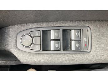 Renault Captur 1.6 E-Tech full hybrid 145 Rive Gauche 5dr Auto Hybrid Hatchback