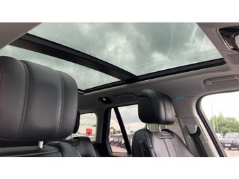 Land Rover Range Rover 2.0 P400e Vogue SE 4dr Auto Estate