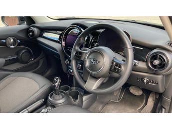MINI Hatchback 1.5 Cooper Classic 5dr Auto Petrol Hatchback