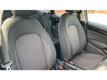 MINI Hatchback 1.5 Cooper Classic 5dr Auto Petrol Hatchback