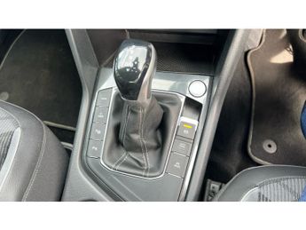 Volkswagen Tiguan 1.4 TSI eHybrid R-Line 5dr DSG Estate