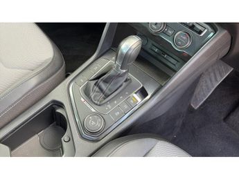 Volkswagen Tiguan 2.0 TSi 180 4Motion R-Line 5dr DSG Petrol Estate