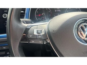 Volkswagen T-Roc 1.5 TSI EVO Design 5dr DSG Petrol Hatchback