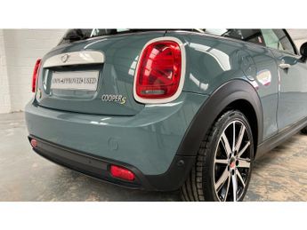 MINI Hatchback 135kW Cooper S Multitone Edition 33kWh 3dr Auto Electric Hatchba