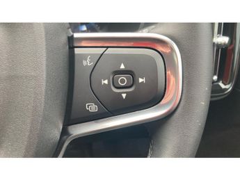 Volvo XC40 2.0 B3P Core 5dr Auto Petrol Estate