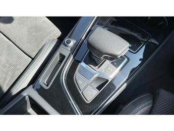 Audi A4 35 TFSI Black Edition 5dr S Tronic Petrol Estate