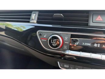 Audi A4 35 TFSI Black Edition 5dr S Tronic Petrol Estate